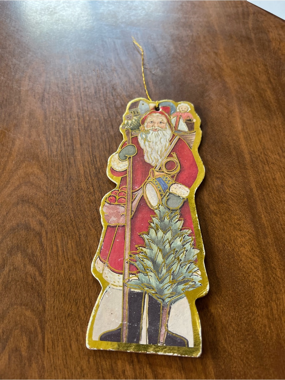 Vintage-Style Red Santa Ornament Wall Accent